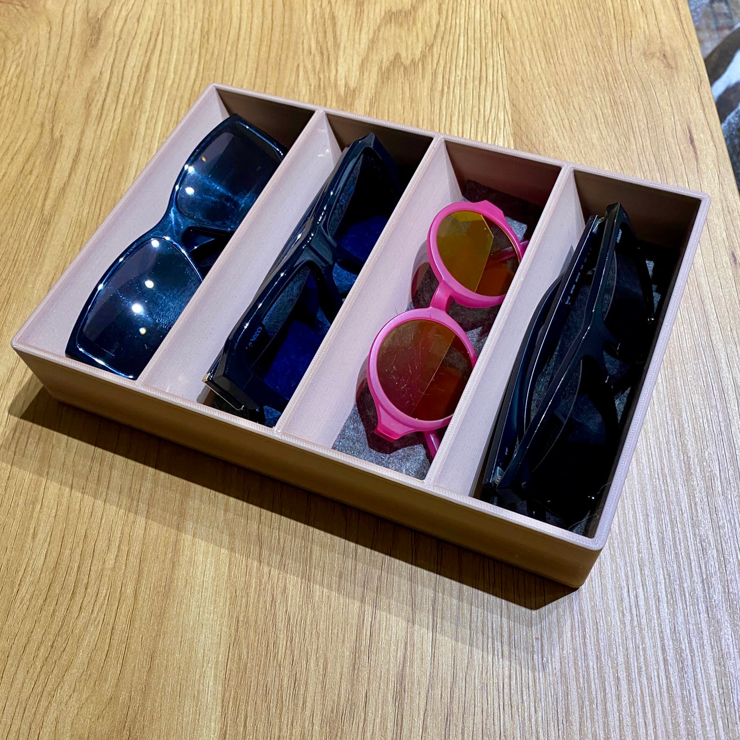 Organizator ochelari