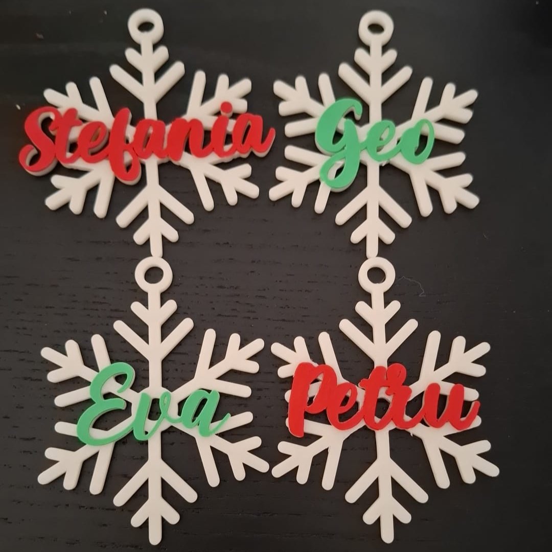 Fluorescent Customisable 3D-Printed Snowflake Ornament – Personalised Christmas Gift